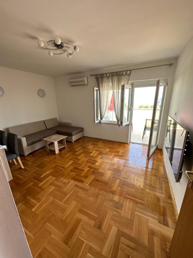 Apartman Aurora Kaštel Novi Exterior foto