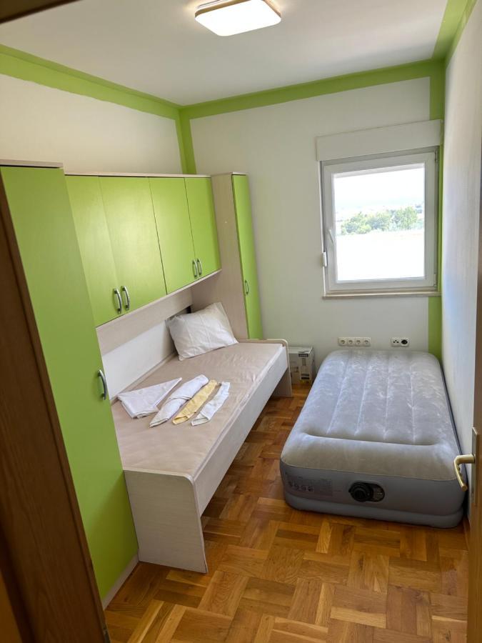 Apartman Aurora Kaštel Novi Exterior foto